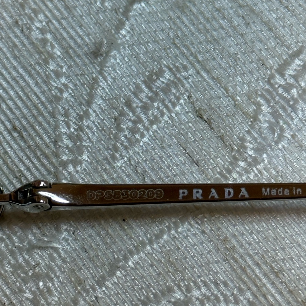 Vtg. Prada Y2K Narrow Blue Cat-Eye Sunglasses‎ Silver Frame Authenticated SPR64U - Picture 12 of 14